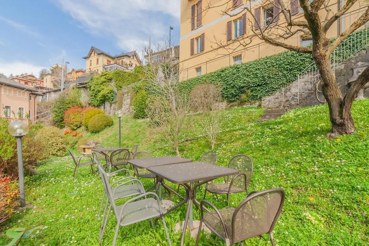 Casa Belvedere Brunate 0*,